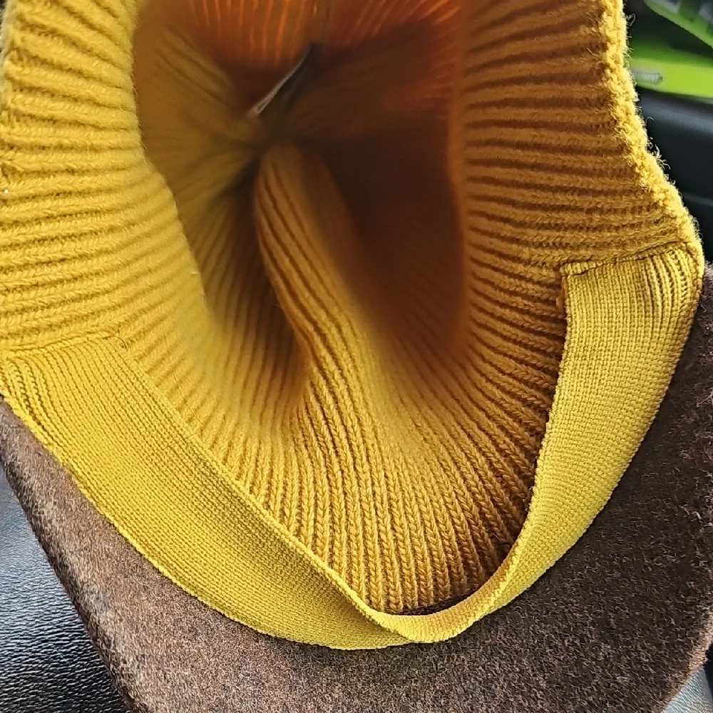 Timberland Vintage Lambswool Mustard Yellow Knit Billed Beanie Unisex